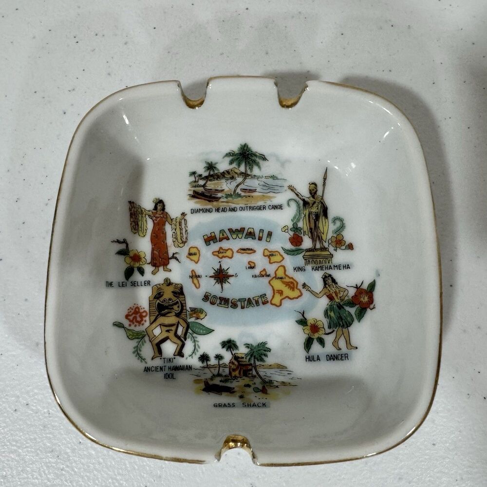 Vintage Hawaii 50th State Souvenir Ashtray Ceramic Square Dish Gold Trim Hula